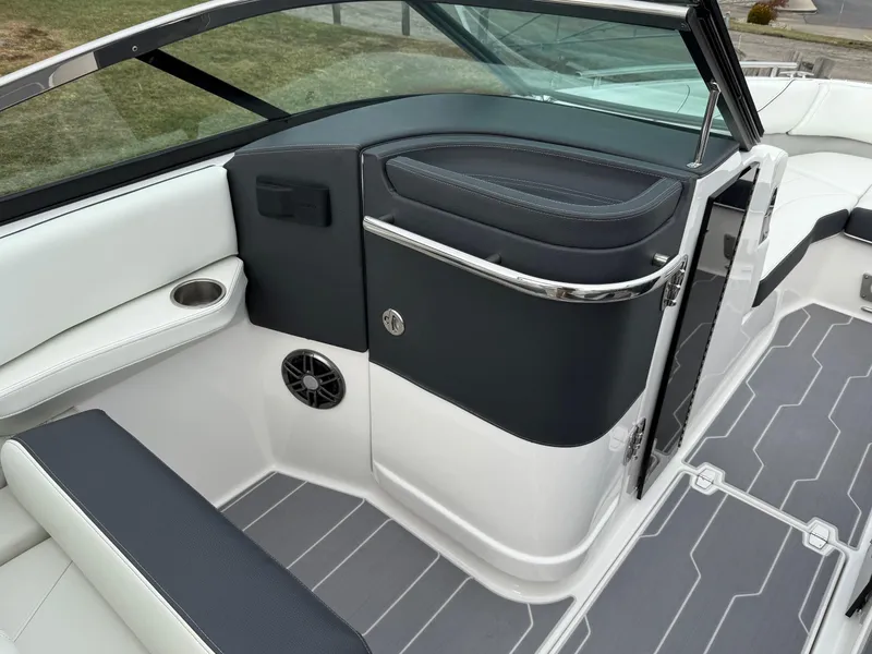 Slide: The Image of 2023 Regal LS6 boat interior with sleek seating, modern design, and premium materials. - 4