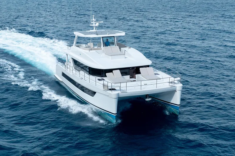 Slide: The Image of Luxurious 2025 Two Oceans 555 - 008 yacht cruising on open sea. - 60