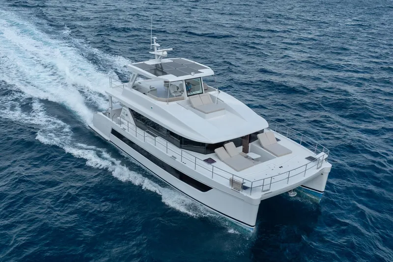 Slide: The Image of Luxurious 2025 Two Oceans 555 - 008 yacht cruising on open sea. - 61