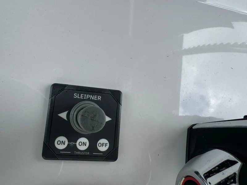 Slide: The Image of Control panel of 2023 Front Runner 36 Center Console boat with Sleipner thruster. - 20