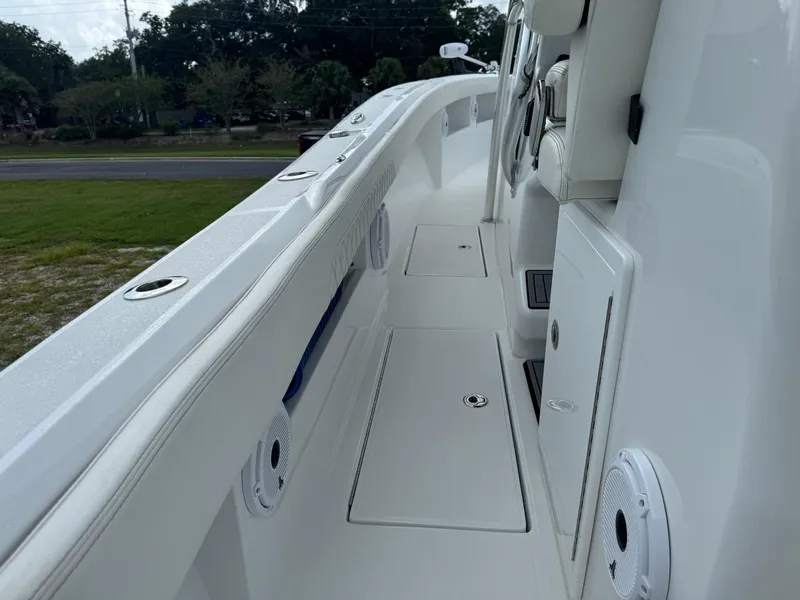 Slide: The Image of 2023 Front Runner 36 Center Console boat interior, showcasing sleek design and spacious layout. - 33