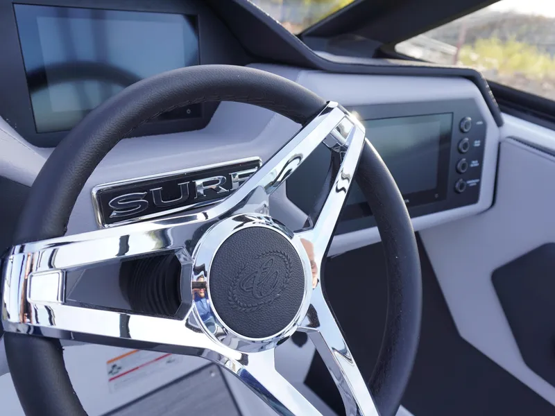 Slide: The Image of Cobalt CS23 Surf 2025 - 18