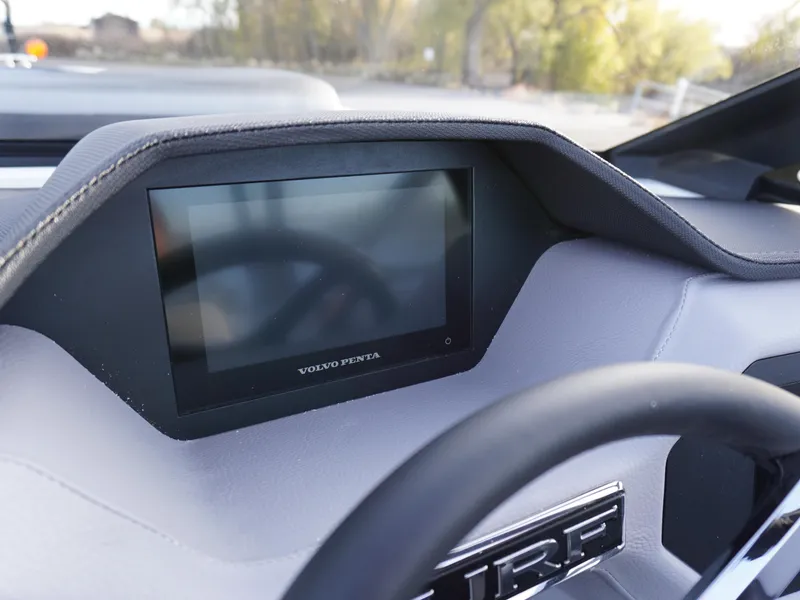 Slide: The Image of Cobalt CS23 Surf 2025 - 20