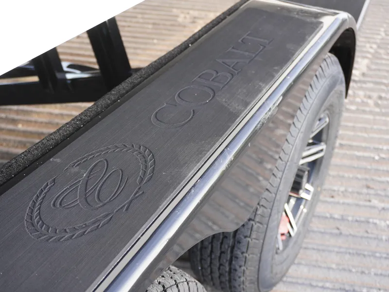 Slide: The Image of Cobalt CS23 Surf 2025 - 28