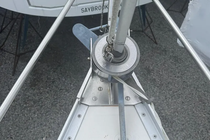 Slide: The Image of Canadian Sailcraft 36 1984 - 50