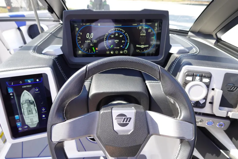 Slide: The Image of Malibu 23 LSV WAKESETTER 2022 - 15