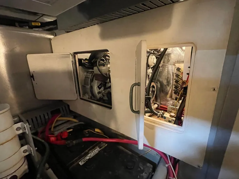 Slide: The Image of Mainship 430 Aft Cabin 3SR Trawler 2005 - 68