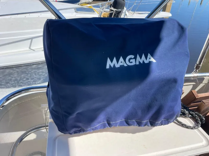 Slide: The Image of Mainship 430 Aft Cabin 3SR Trawler 2005 - 78