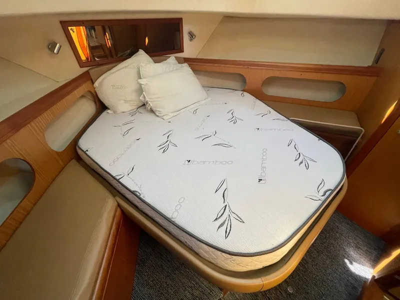 Slide: The Image of Mainship 430 Aft Cabin 3SR Trawler 2005 - 86