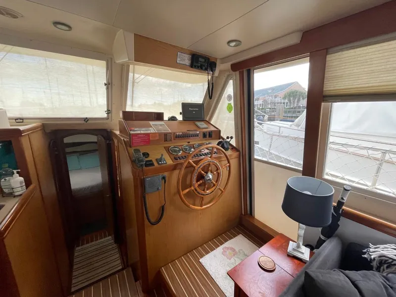 Slide: The Image of Mainship 430 Aft Cabin 3SR Trawler 2005 - 97