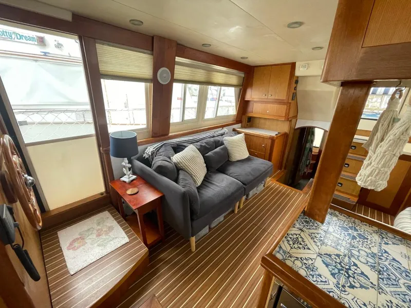 Slide: The Image of Mainship 430 Aft Cabin 3SR Trawler 2005 - 98