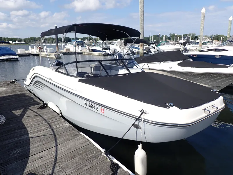 Slide: The Image of Bayliner DX 2200 2023 - 10