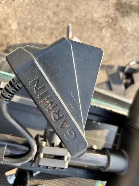 Slide: The Image of Garmin device on 1998 Ranger 518DVX boat, close-up view. - 6