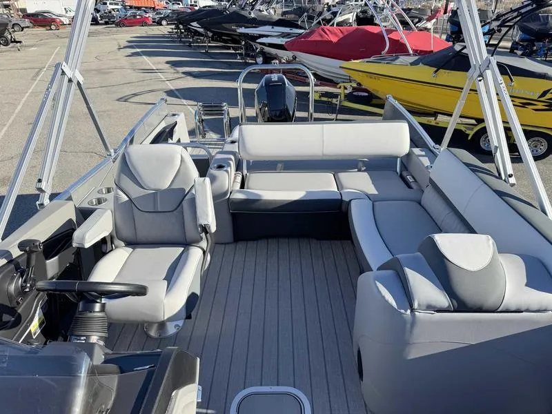 Slide: The Image of 2025 Avalon 2385 25 Catalina VRB pontoon boat with spacious seating and modern design. - 11