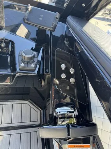 Slide: The Image of Yamaha 275SD 2025 - 27