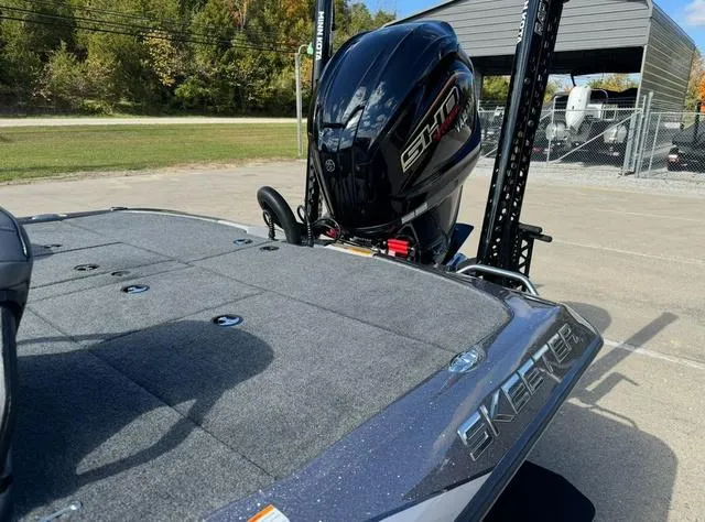 Slide: The Image of Skeeter ZXR21 2025 - 22