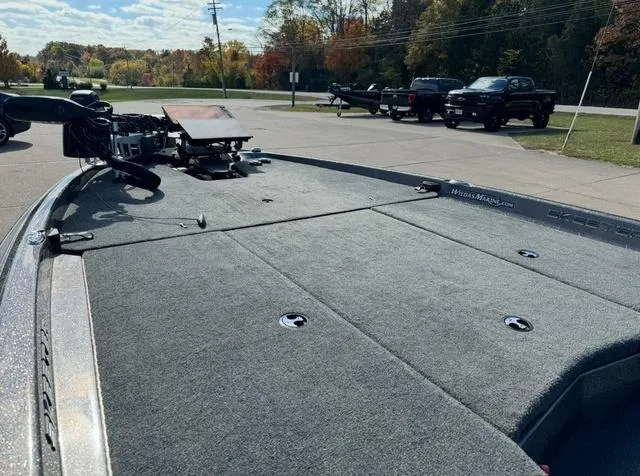 Slide: The Image of Skeeter ZXR21 2025 - 23