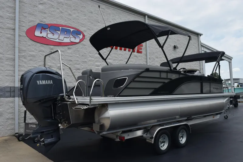 Slide: The Image of 2023 Bennington 23 LTFB pontoon boat with Yamaha engine at GSPS dealership. - 4