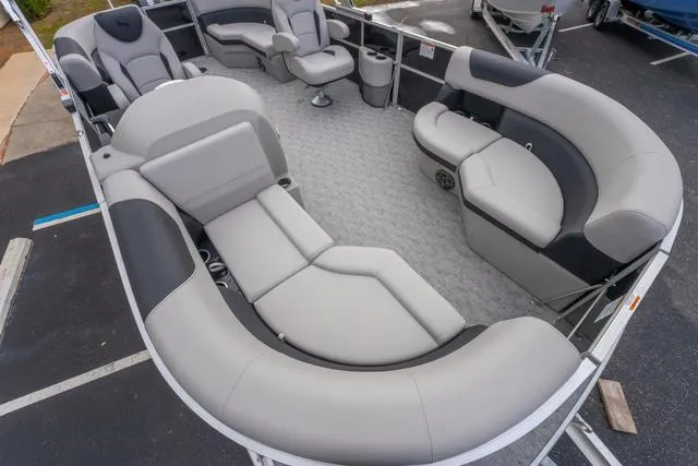 Slide: The Image of South Bay 220RS LE Rear Seating 2.75 2025 - 10