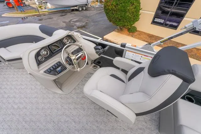 Slide: The Image of South Bay 220RS LE Rear Seating 2.75 2025 - 20