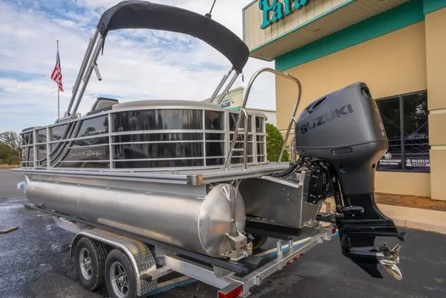 Slide: The Image of South Bay 220RS LE Rear Seating 2.75 2025 - 5