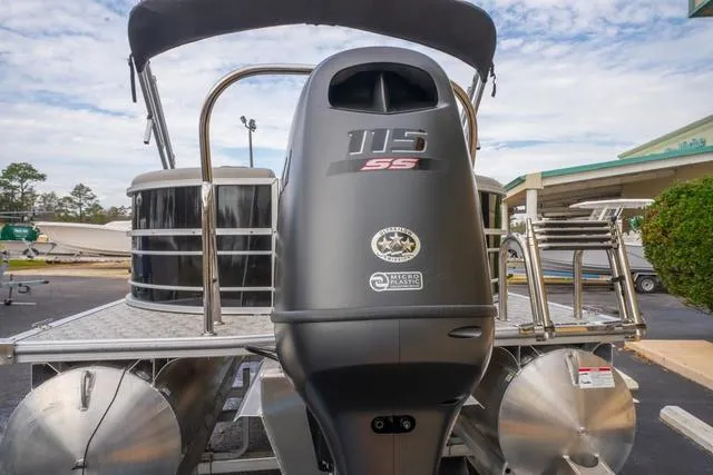 Slide: The Image of South Bay 220RS LE Rear Seating 2.75 2025 - 6