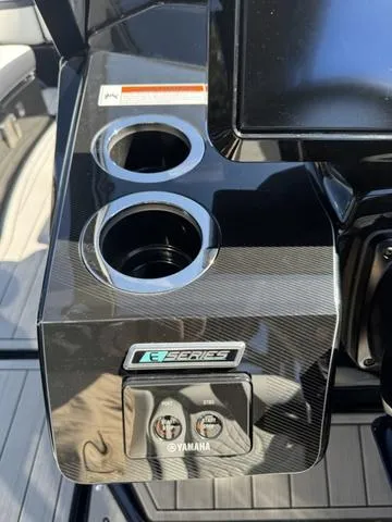 Slide: The Image of Yamaha 275SD 2025 - 29