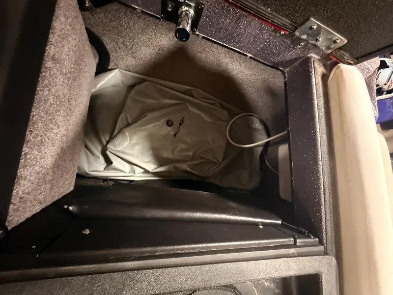 Slide: The Image of Malibu Wakesetter 25 LSV 2016 - 9