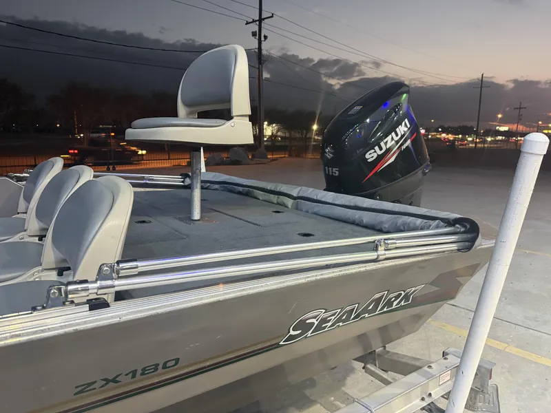 SeaArk ZX180 1998 - Marine Source