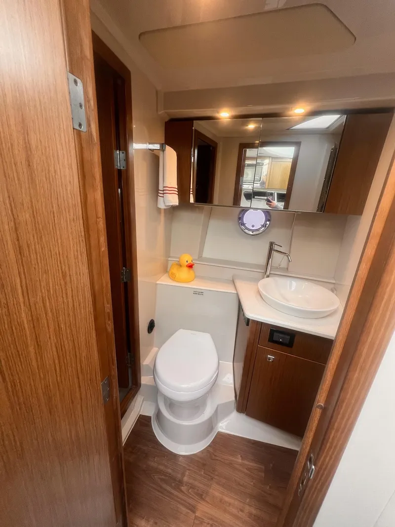 Slide: The Image of Cruisers Yachts 41 Cantius 2017 - 50