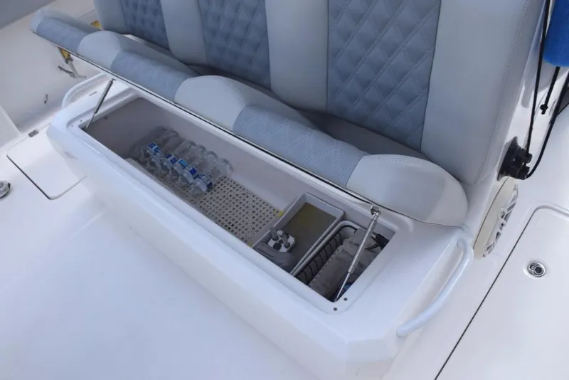 Slide: The Image of Drinkbox under aft seat - 16