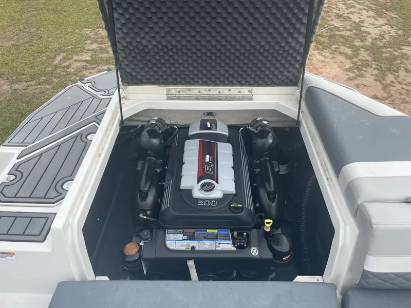 Slide: The Image of Starcraft SVX 231 IO 2025 - 24