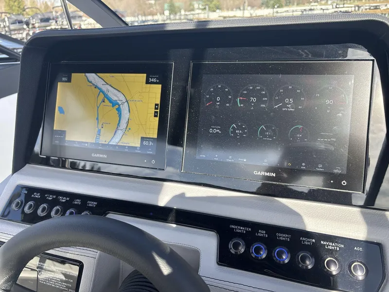 Slide: The Image of Cobalt R6 Surf 2025 - 13