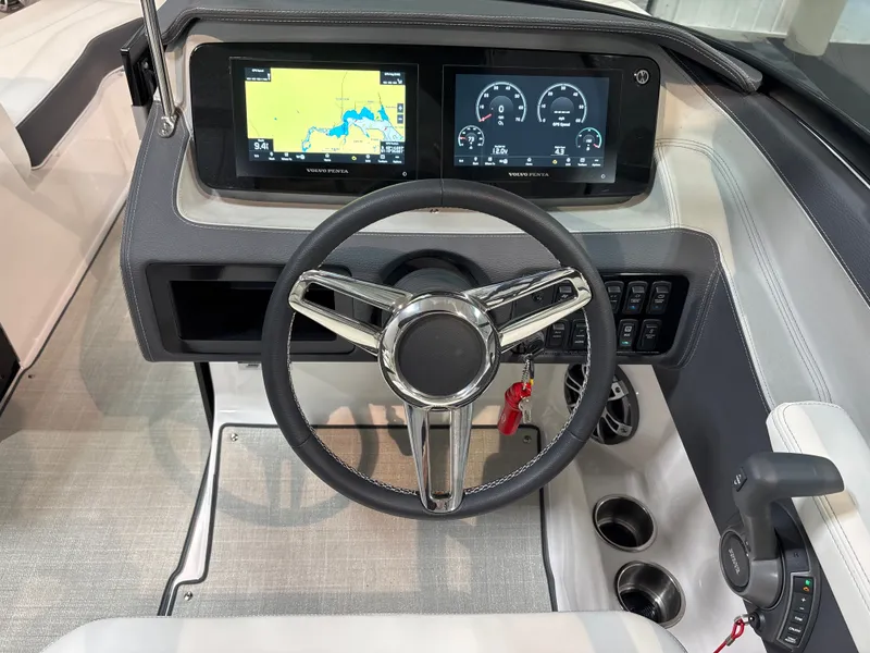 Slide: The Image of Regal LS4 Surf 2025 - 12