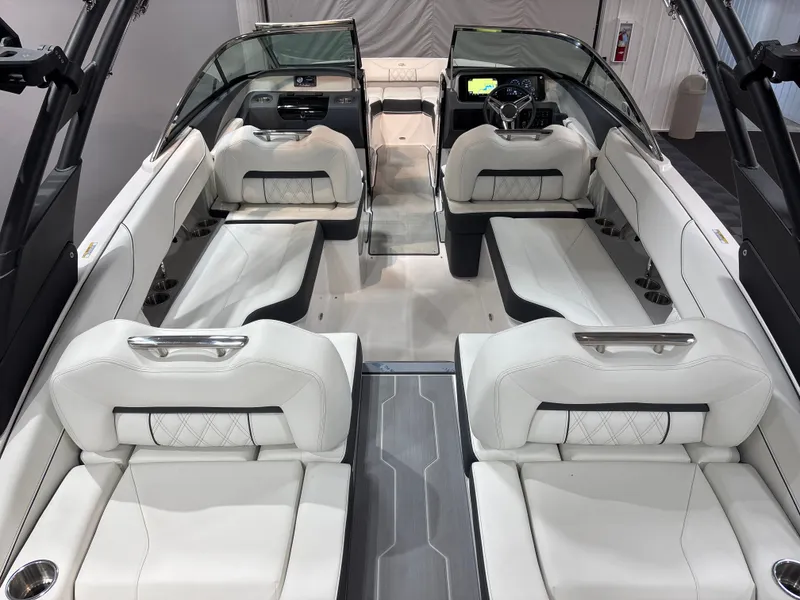 Slide: The Image of Regal LS4 Surf 2025 - 6