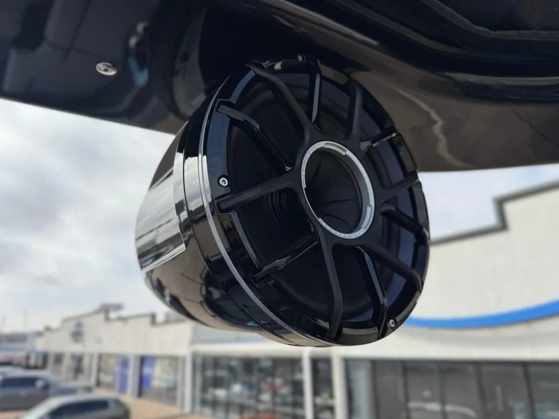 Slide: The Image of Trifecta 25 SPORT RF9 DC ARCH 2025 - 20