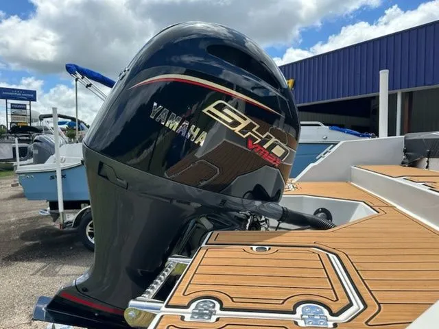 Slide: The Image of Starcraft SVX 210 08 2025 - 5