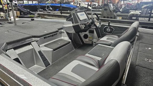 Slide: The Image of Ranger Z518 2024 - 5