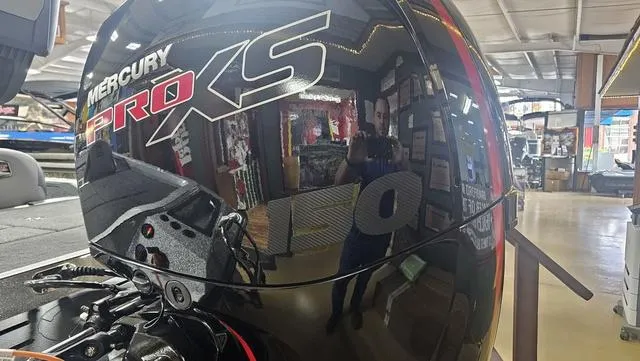 Slide: The Image of Ranger Z518 2024 - 8