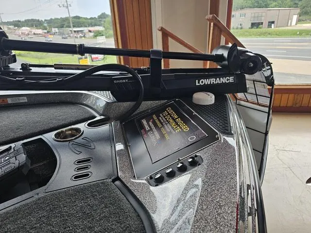 Slide: The Image of Ranger Z519 2024 - 7