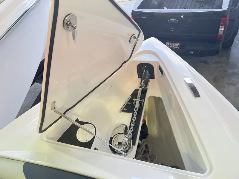 Slide: The Image of Nor-Tech 340 Sport 2025 - 7