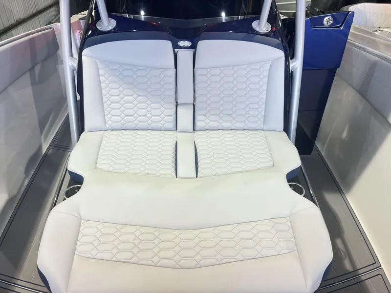 Slide: The Image of Nor-Tech 340 Sport 2025 - 9