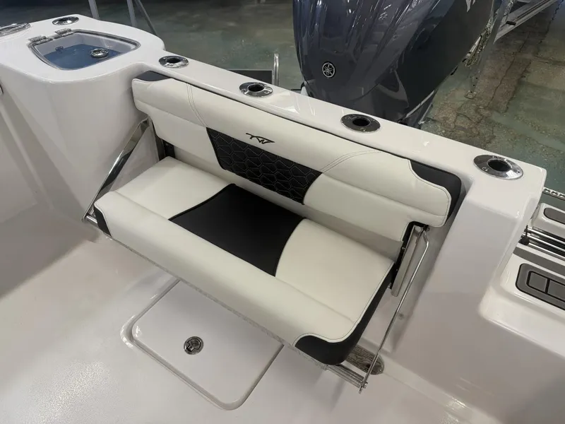 Slide: The Image of Tidewater 232 adventure 2025 - 13