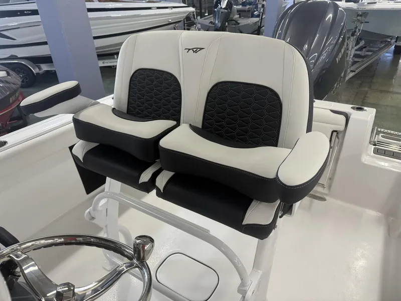 Slide: The Image of Tidewater 232 adventure 2025 - 16