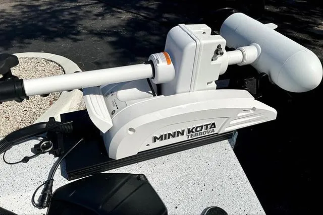 Slide: The Image of Minn Kota Terrova trolling motor on 2025 Xpress Boats H210 BAY. - 24