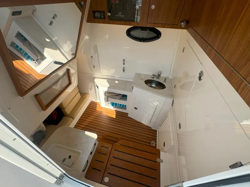 Slide: The Image of Sailfish 360 CC 2019 - 56