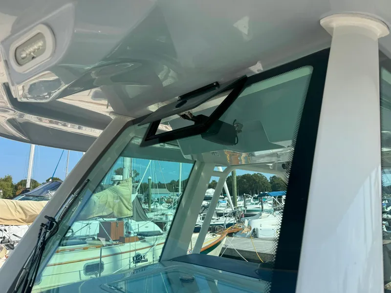 Slide: The Image of Sailfish 360 CC 2019 - 78