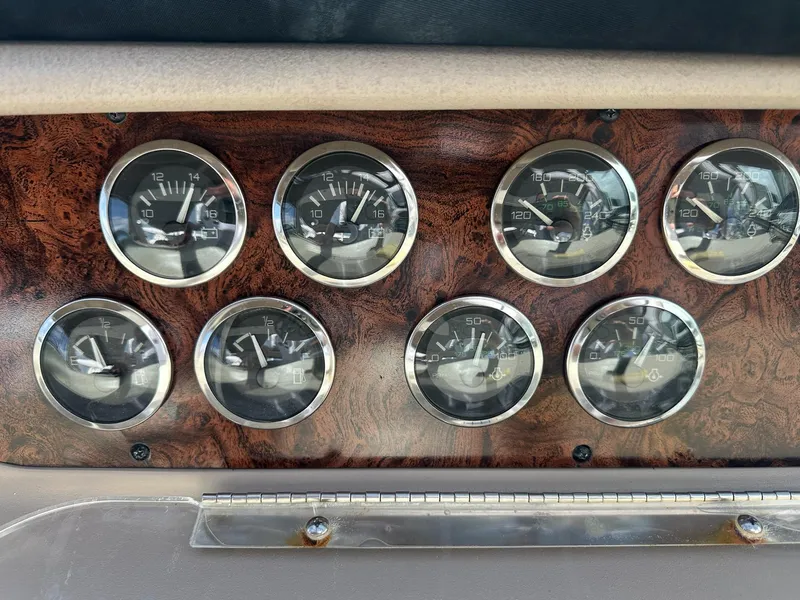 Slide: The Image of Sea Ray 400 Sundancer 1999 - 54