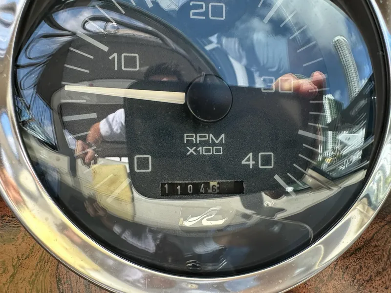 Slide: The Image of Sea Ray 400 Sundancer 1999 - 56