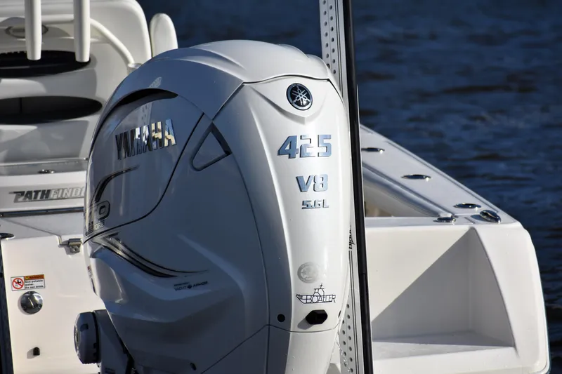 Slide: The Image of 2024 Pathfinder 2700 Open with Yamaha 425 V8 engine on water. - 9